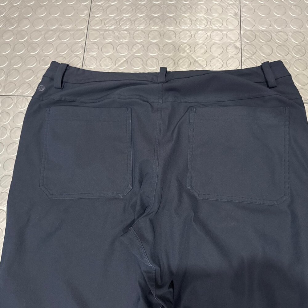 Lululemon ABC Classic 5 Pocket Pants Navy Blue 34x31 Version 1.0 Square Pockets